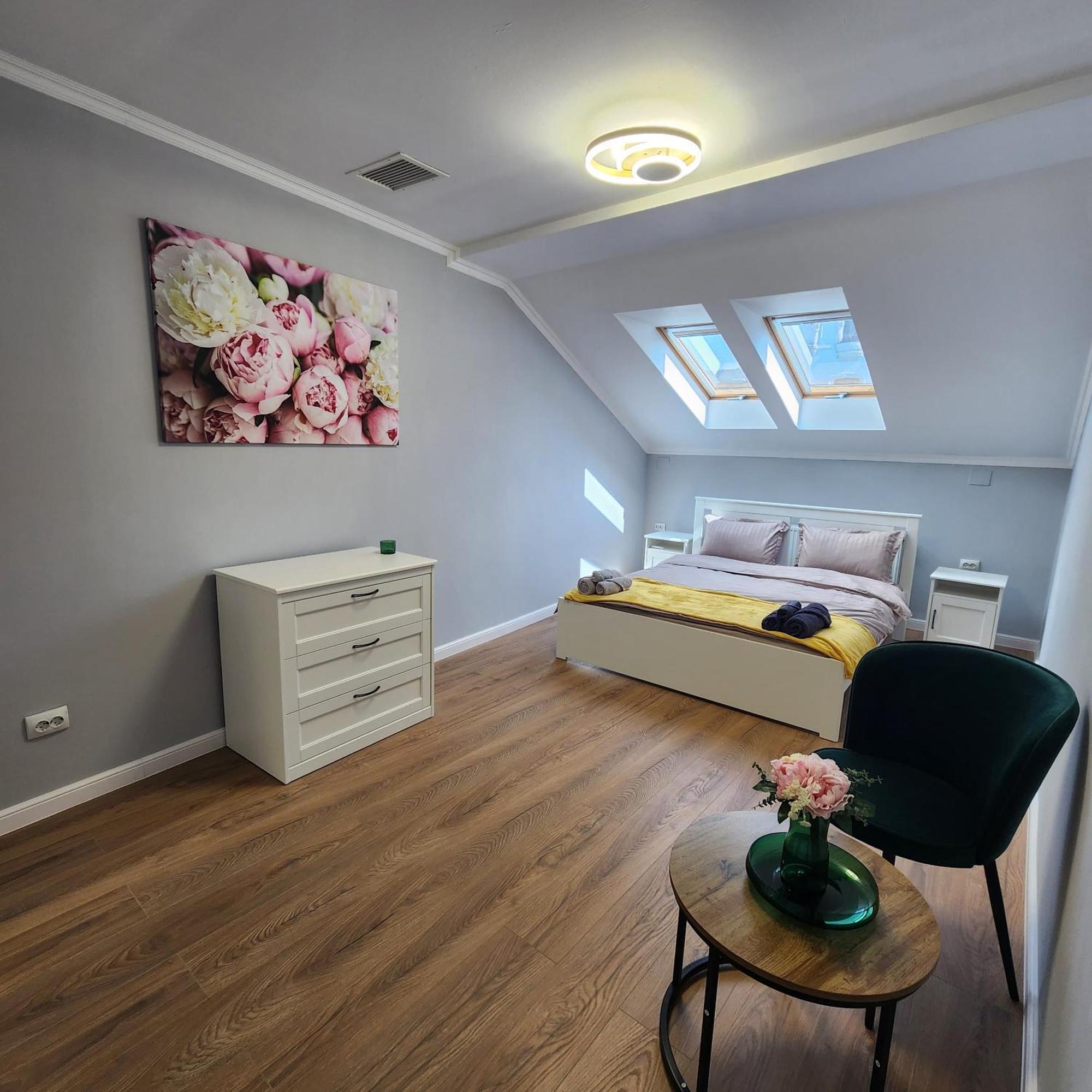 City Center Apartment -M Cluj-Napoca Exterior photo